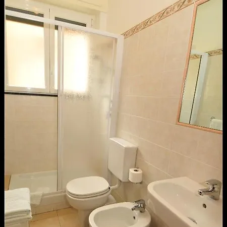 米利亚姆酒店 酒店 东塞斯特里