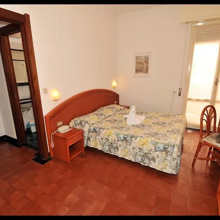 Miriam Hotel 3*
