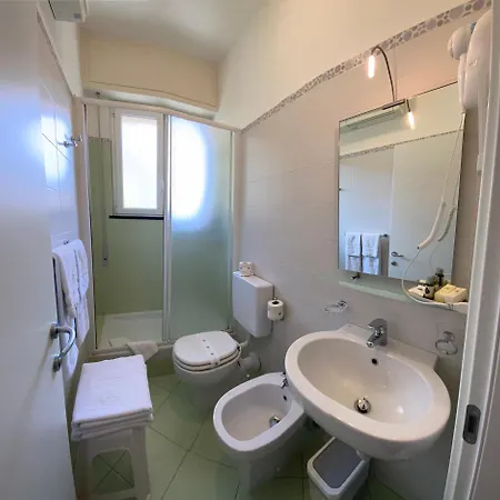 酒店 米利亚姆酒店 东塞斯特里