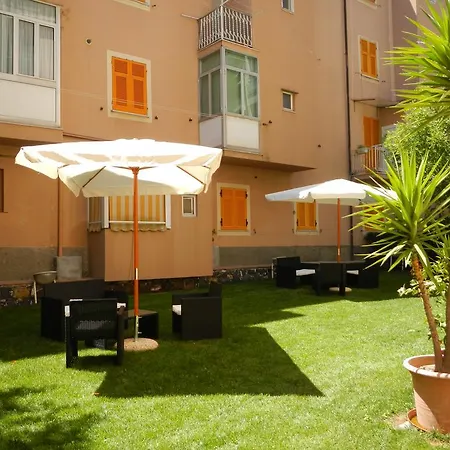 Miriam Hotel 3*