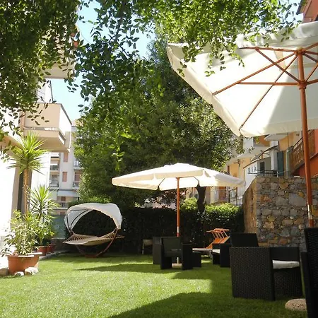 Miriam Hotel 3*